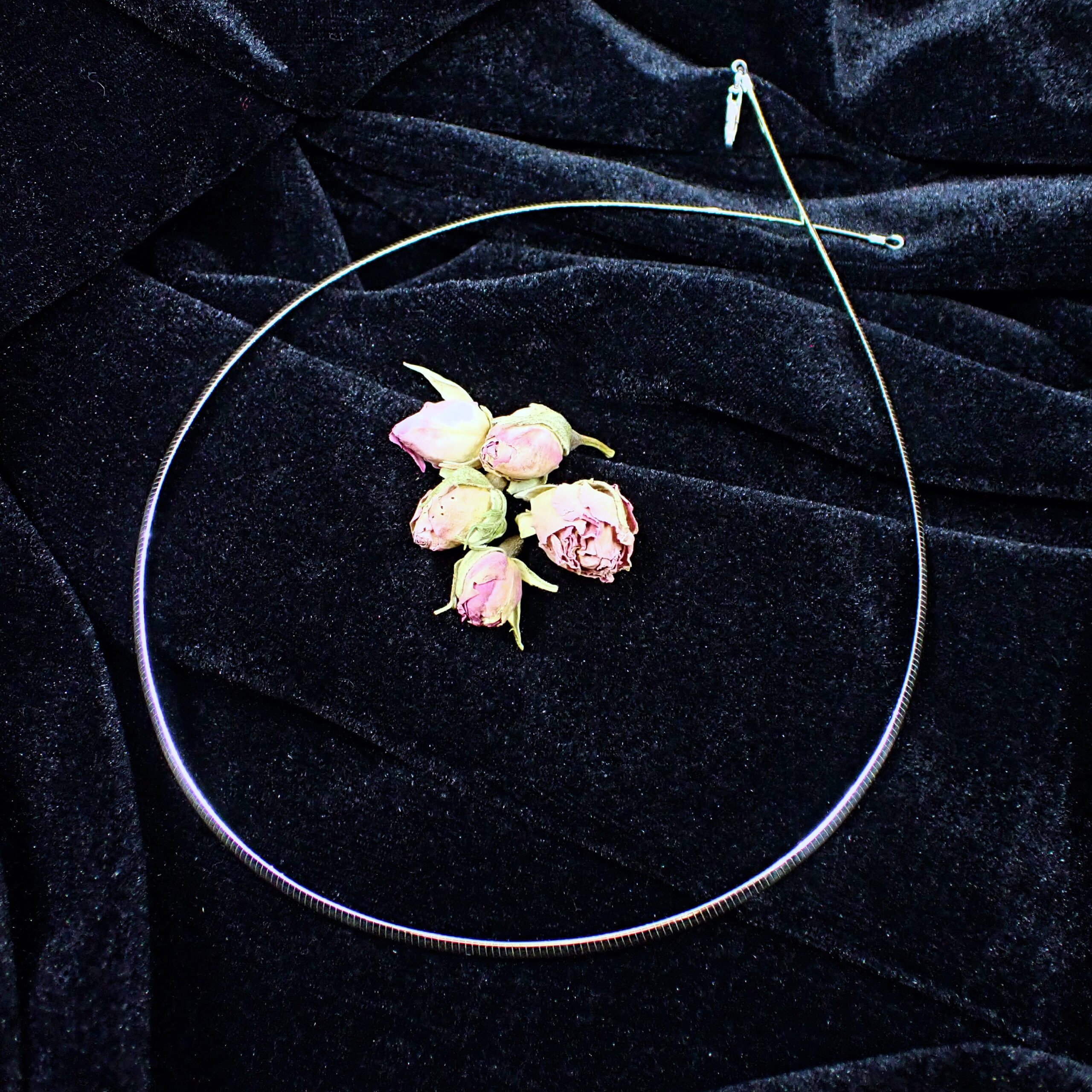 Reversible Omega Chain 18\