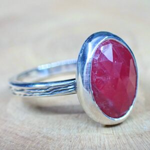 Ring sterling silver fashionable pink Sapphire rose cut deep color sparkly handmade