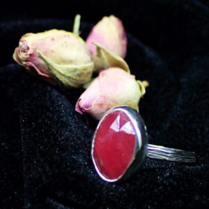 Plum Ring sterling silver fashionable pink Sapphire rose cut deep color sparkly handmade