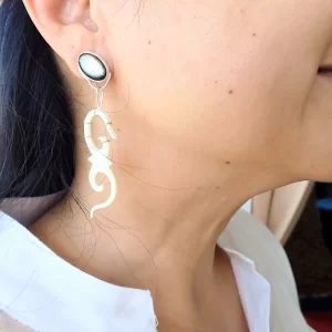 Ear Studs Earrings statement mother of pearl shell carved ethnic