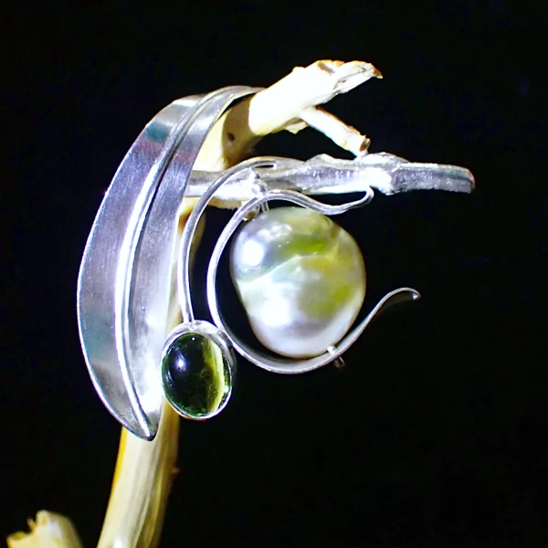 Perlidot_10 Pendant pearl peridot olive branch leaves fruit sterling silver nature inspired handmade