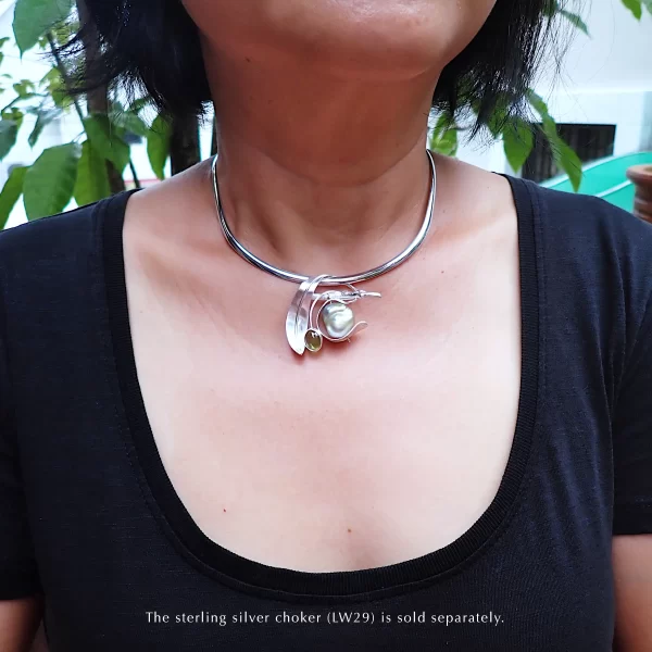 Perlidot_3 Pendant pearl peridot olive branch leaves fruit sterling silver nature inspired handmade