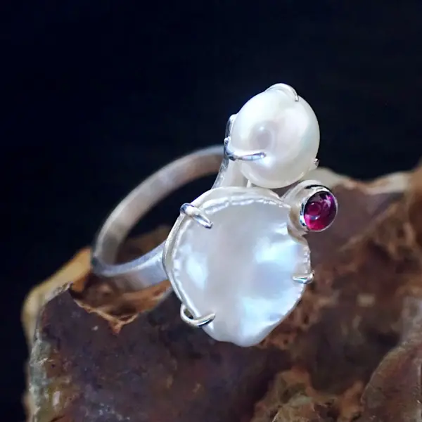 KeishiMax_1 Ring sterling silver freshwater pearls Rhodolite Garnet natural handmade