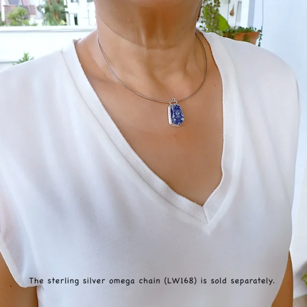 BleuBlanc4_c Pendant upcycled beach pottery blue white ceramic vintage looking sterling silver frame handmade