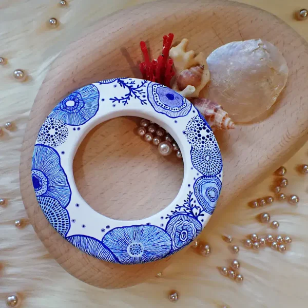 Art bangle nature inspired organic form double-sided continuous artwork handcrafted polymer clay contemporary wearable