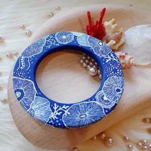 Art bangle nature inspired organic form double-sided continuous artwork handcrafted polymer clay contemporary wearable